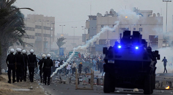 Bahrain Crackdown: HRW Says US Must Reject $1bn Arms Sales to the Kingdom Bahrain Crackdown: HRW Says US Must Reject $1bn Arms Sales to the Kingdom